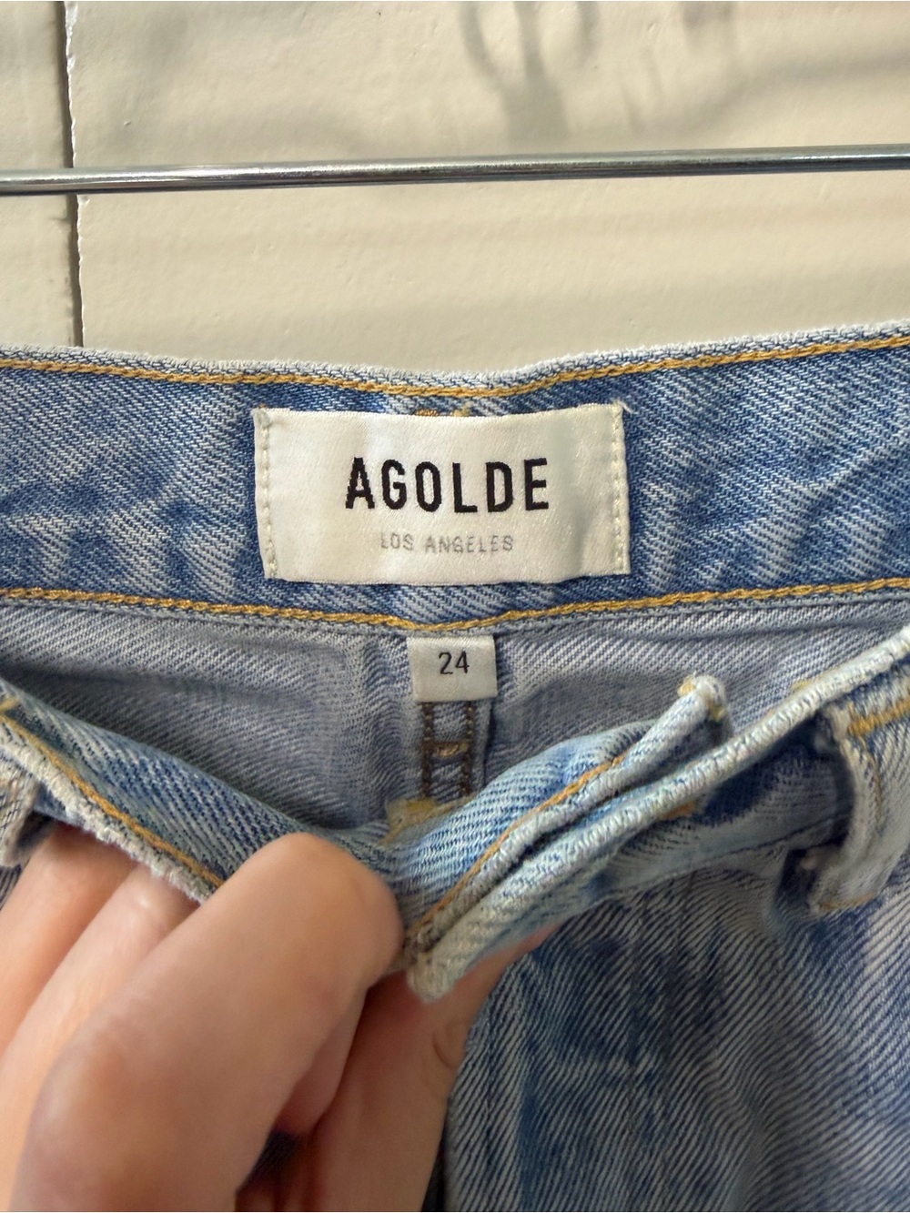 Agolde Parker Shorts 24 - Picture 7 of 11